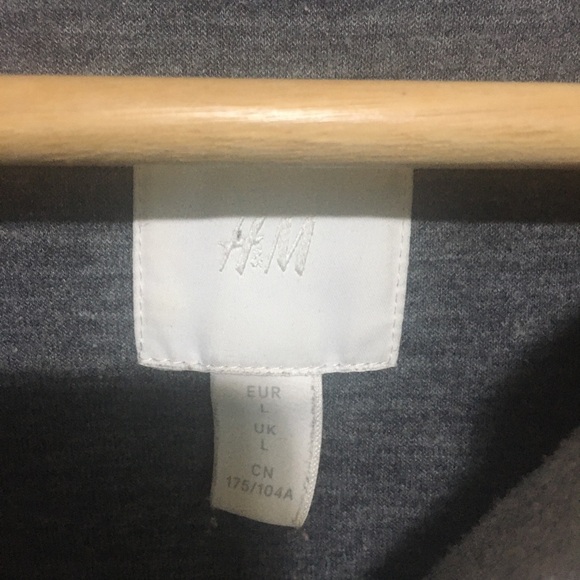 Cozy Gray Oversized Jacket - Picture 3 of 3